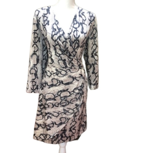 sofia by sofia vergara Dresses & Skirts - Sofia Vergara Snake Print Faux Wrap Dress XL